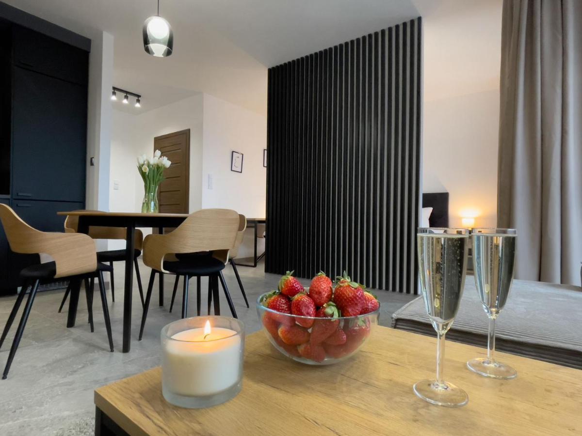 Urban Apartments Premium, Opolska 10 No 90, 2 Free Garages, Self Check-In คาโตวีตเซ ภายนอก รูปภาพ